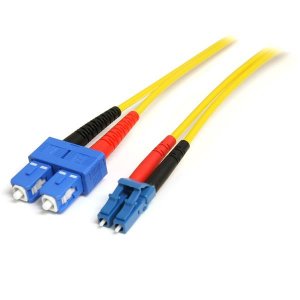 StarTech 10m Fiber Optic Cable - Single-Mode Duplex 9/125 LSZH - LC/SC SMFIBLCSC10