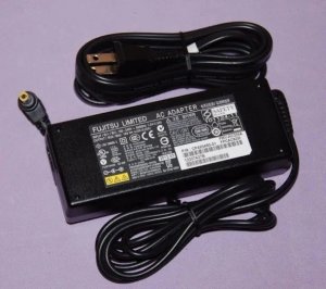 Fujitsu Ac Fpcac290dp Adapter (3-pin) 65w/19v T O Suit E448 / E458 / E548 / E 558